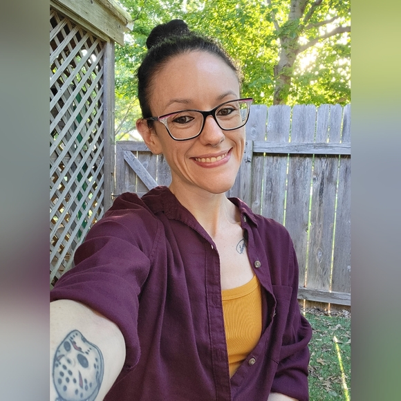 Meet the Posher Other - Meet your Posher, Brittany